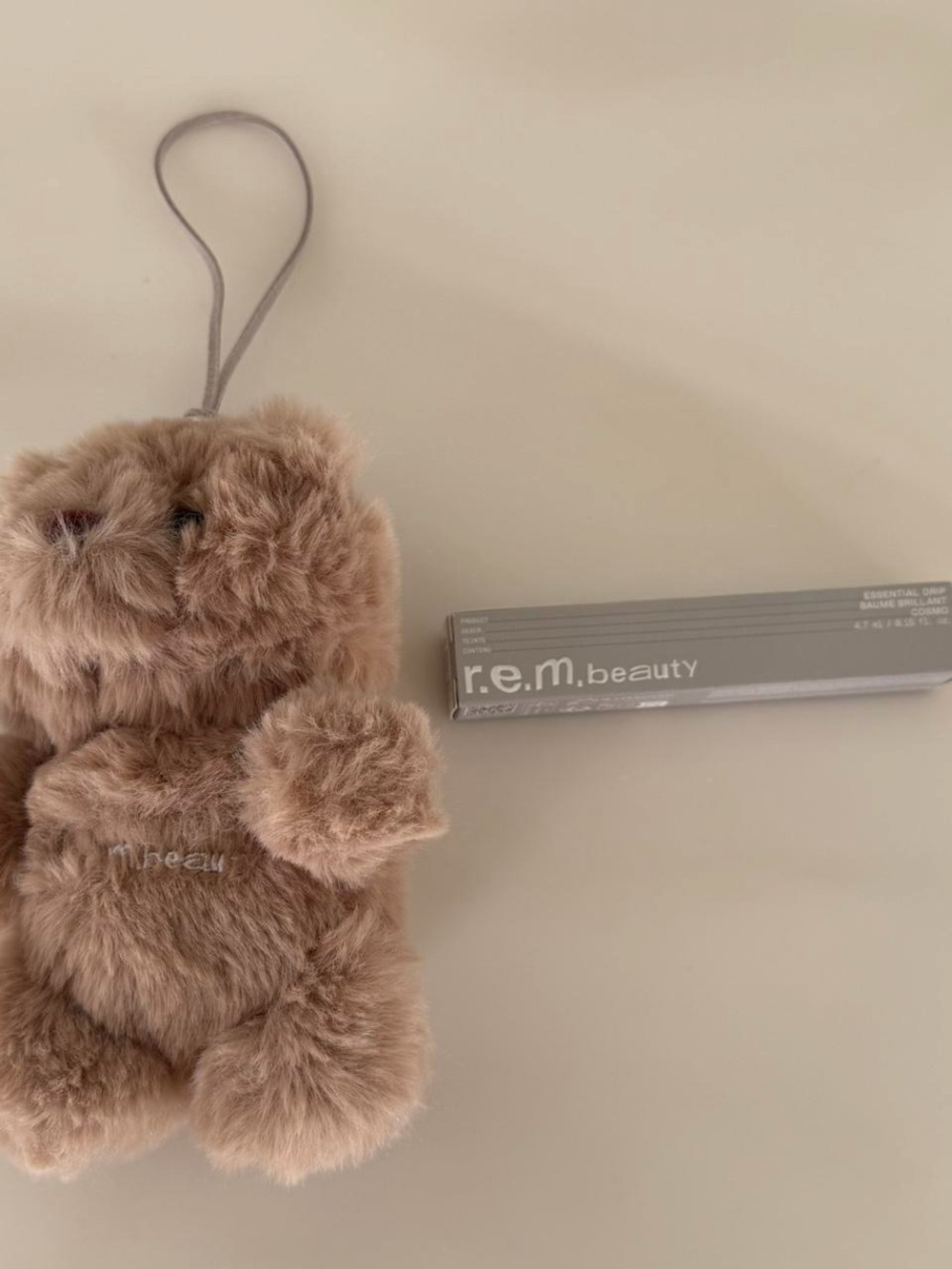 NIB r.e.m. beauty Essential Drip Lip Balm Cosmo + Plush Teddy Bear Keychain - Picture 3 of 7